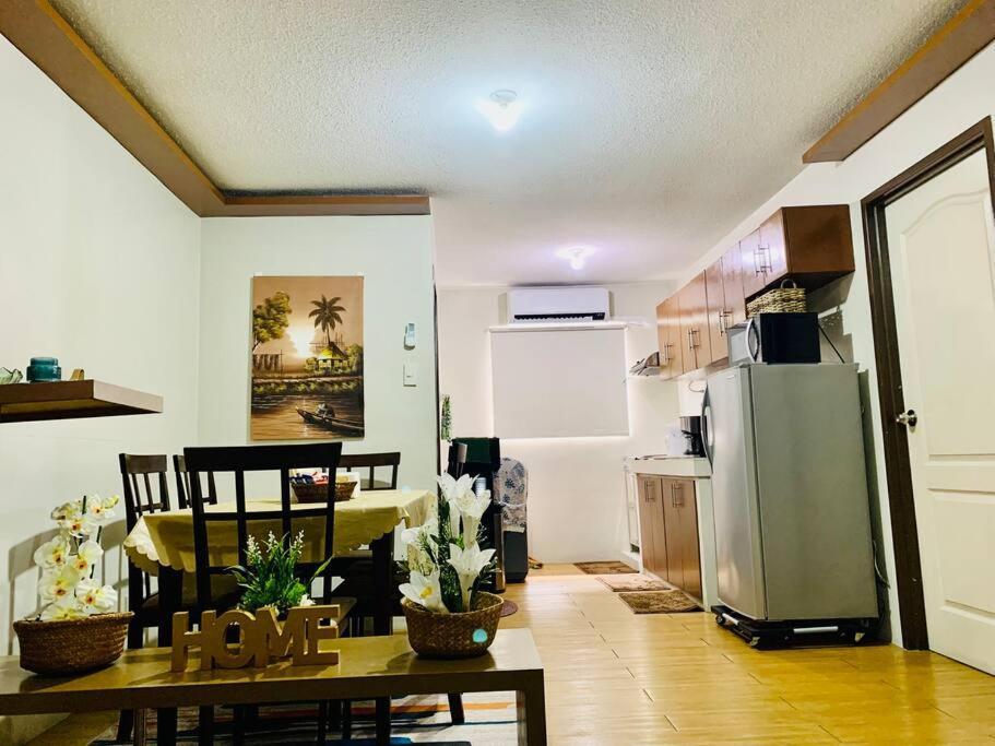 *accessible 2br Close To Sm Marikina/lrt 2*