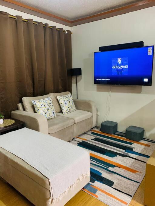 *accessible 2br Close To Sm Marikina/lrt 2* Manila
